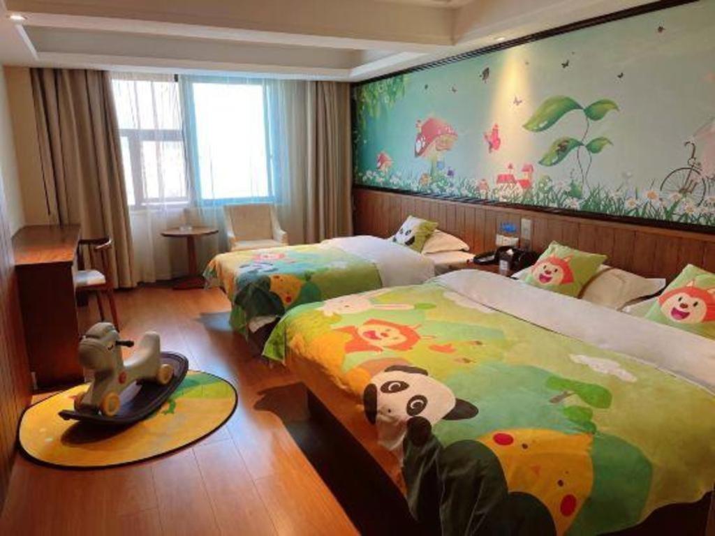 Kaibin International Hotel Цзиндечжен Екстериор снимка