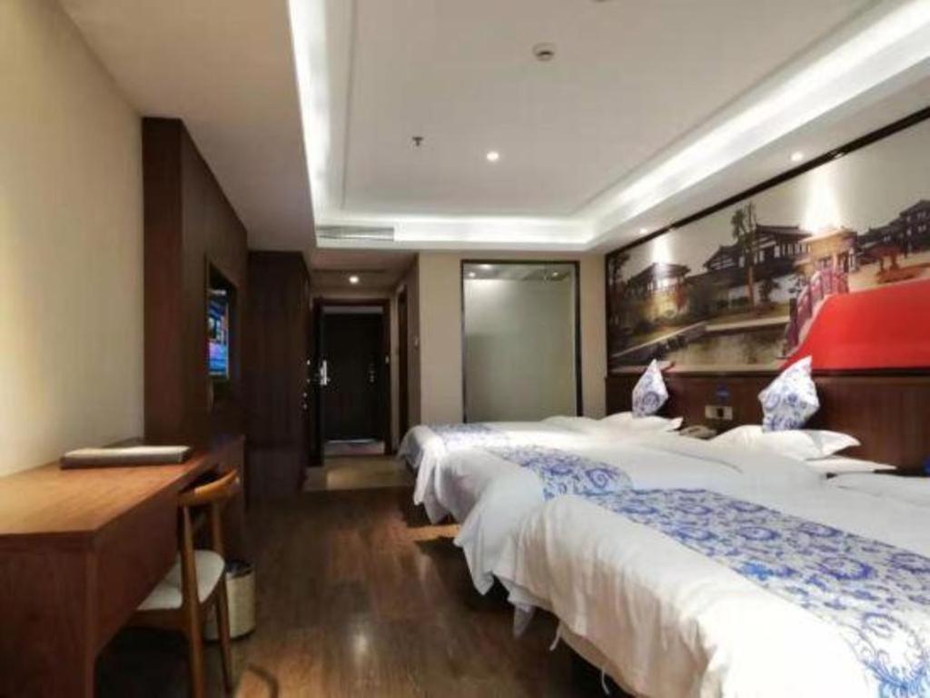 Kaibin International Hotel Цзиндечжен Екстериор снимка
