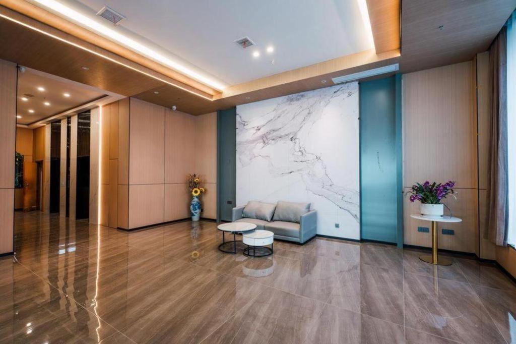 Kaibin International Hotel Цзиндечжен Екстериор снимка