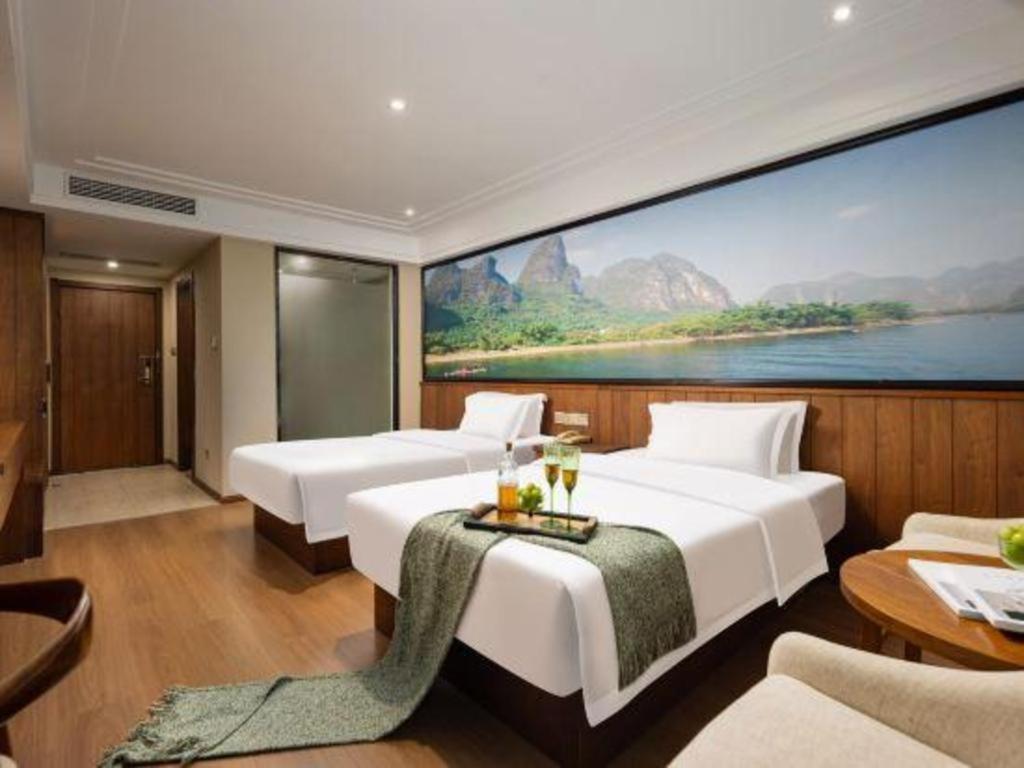 Kaibin International Hotel Цзиндечжен Екстериор снимка